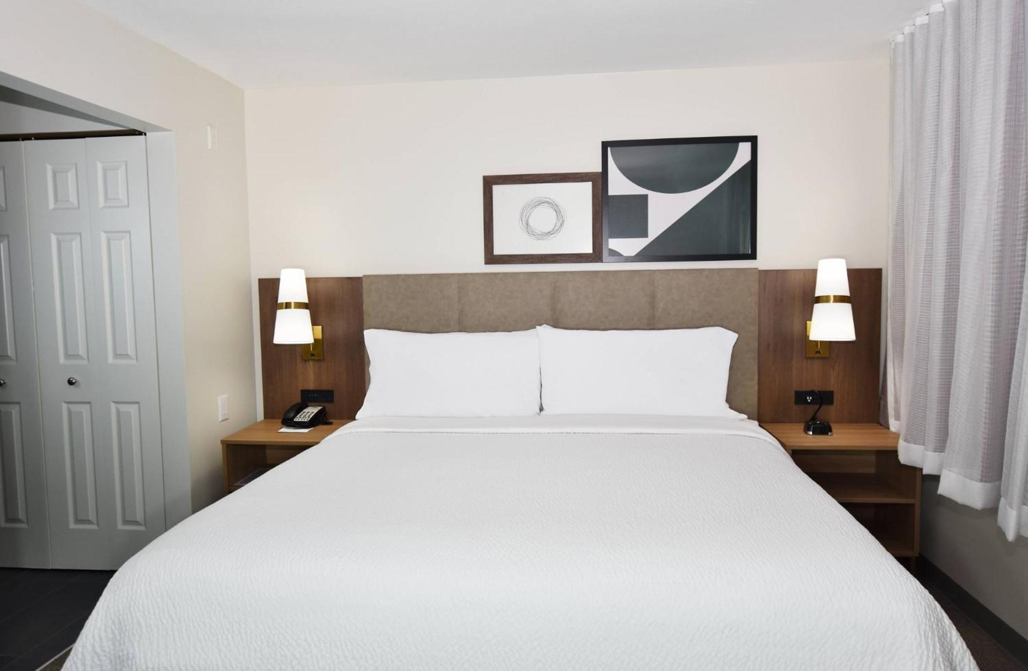 Staybridge Suites Detroit-Novi By Ihg Exterior photo